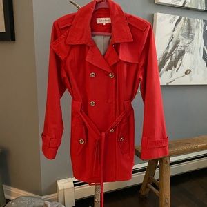 Calvin Klein short red trench coat - XL